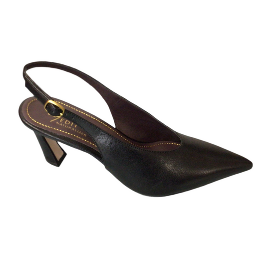 Elaine | NATURALIZER