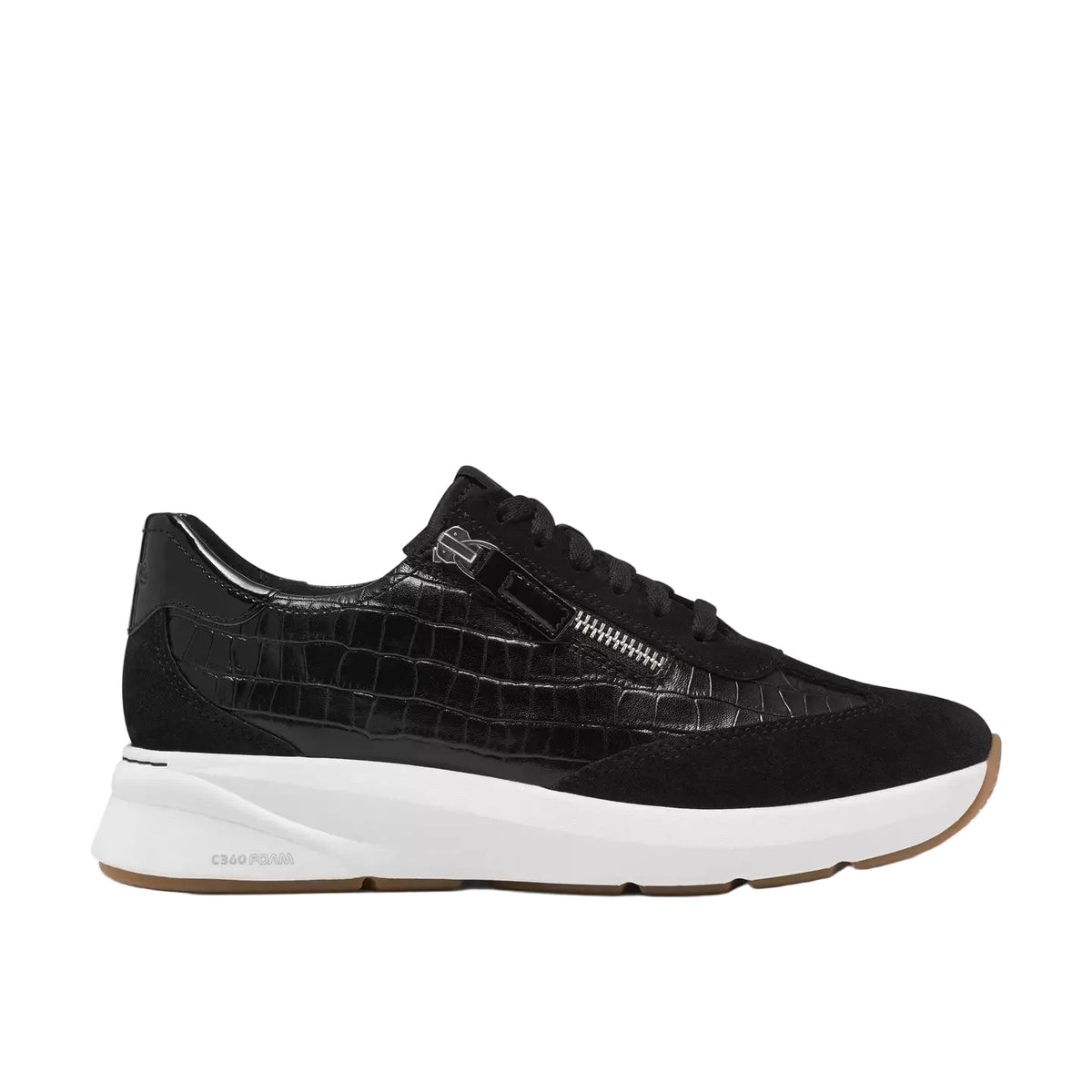 Code R Run | CLARKS