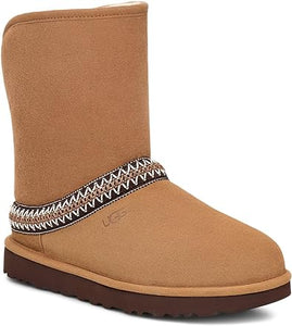 Classic Short Crescent | UGG