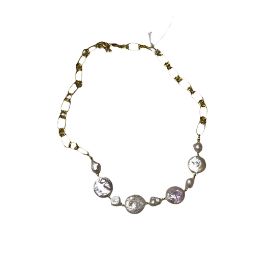 AC Sea Pearl Gold Chain Necklace | ACCESSORY CONCIERGE
