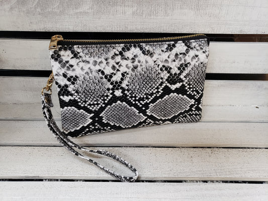 Liz Crossbody | CAROLINE HILL